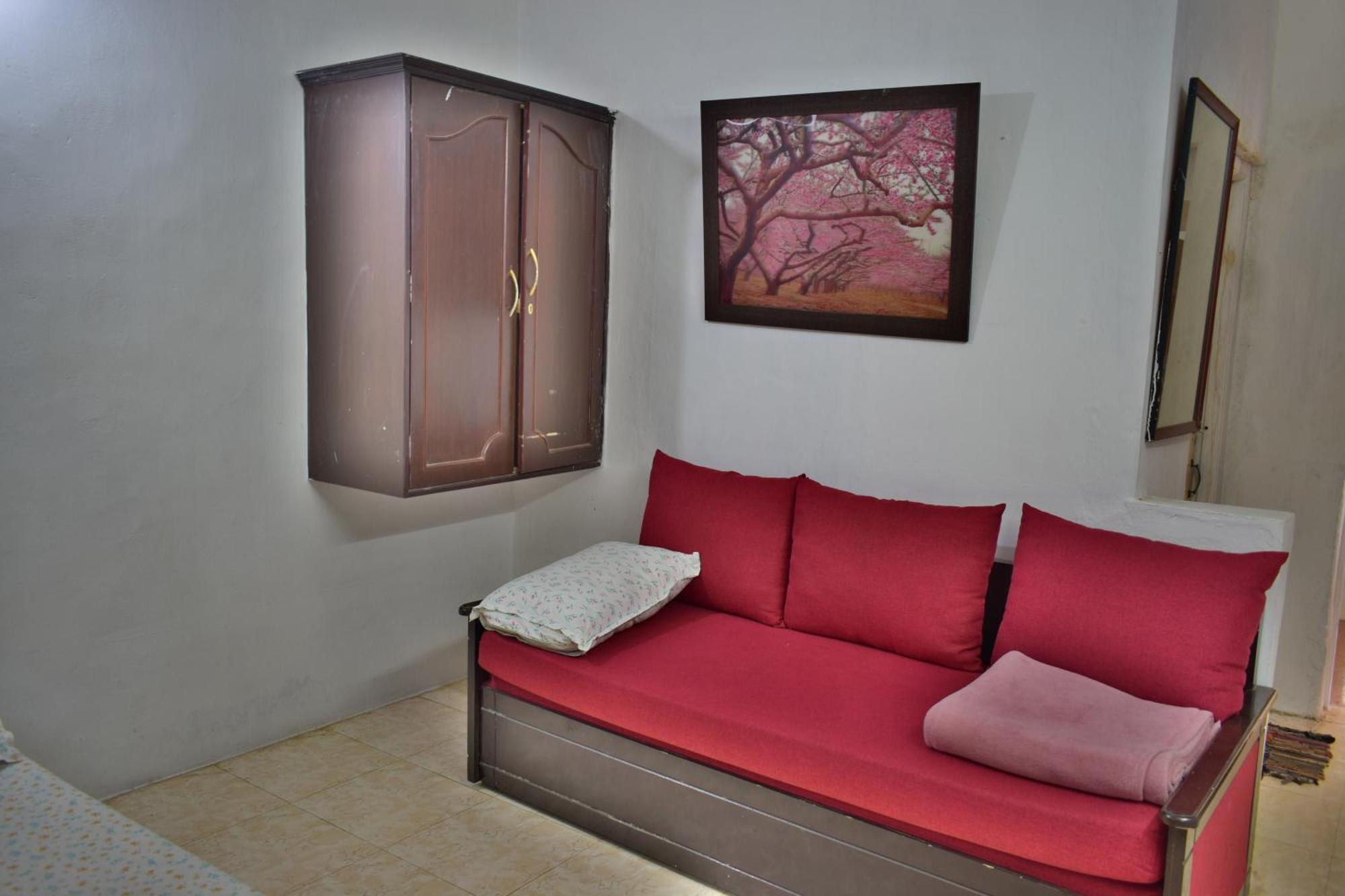 Silent Waters Resorts Yelagiri Buitenkant foto